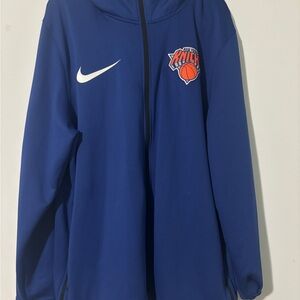 Nike New York Knicks Warmup Sweatshirt
